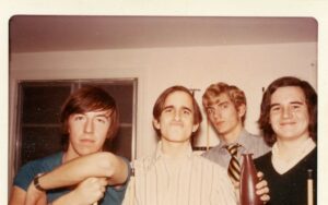 HHS 1972 Graduates hanging out at the Edelmans.  Circa 1972.