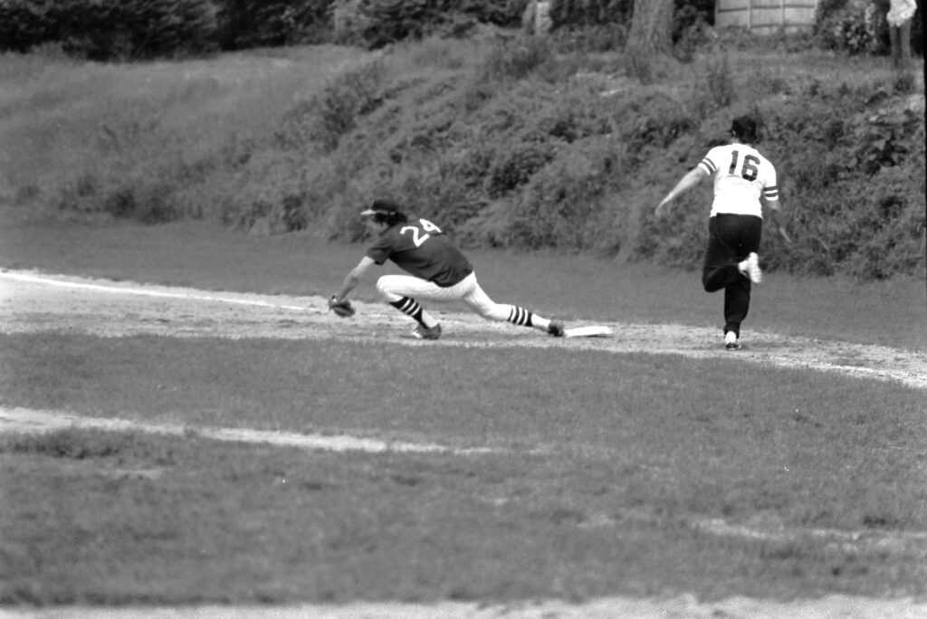 Chip Bingham, with a nice defensive play at first base.
